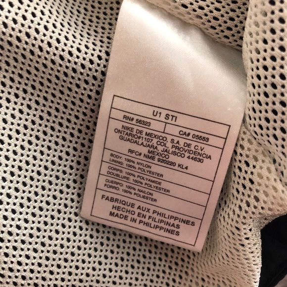 Nike nylon techlab jacket mesh lining size medium - Picture 8 of 8